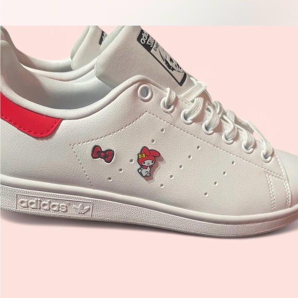 Adidas White with Hello Kitty design Sneakers Classic Style - Picture 7 of 7
